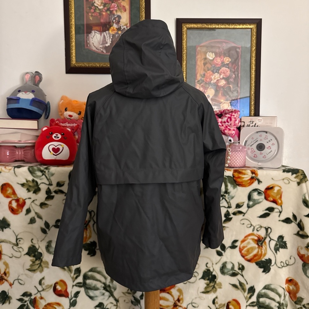 Grey rain jacket - Picture 4 of 5